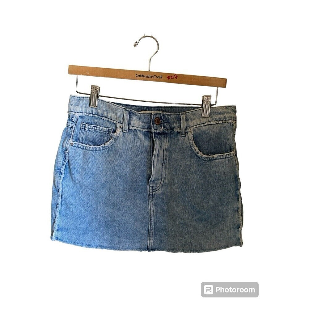 Forever21 Denim Destressed Button-Down Skirt Sz.27